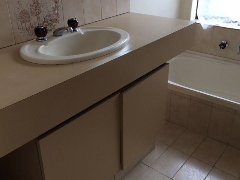 10 Witney Place, Leeming WA 6149