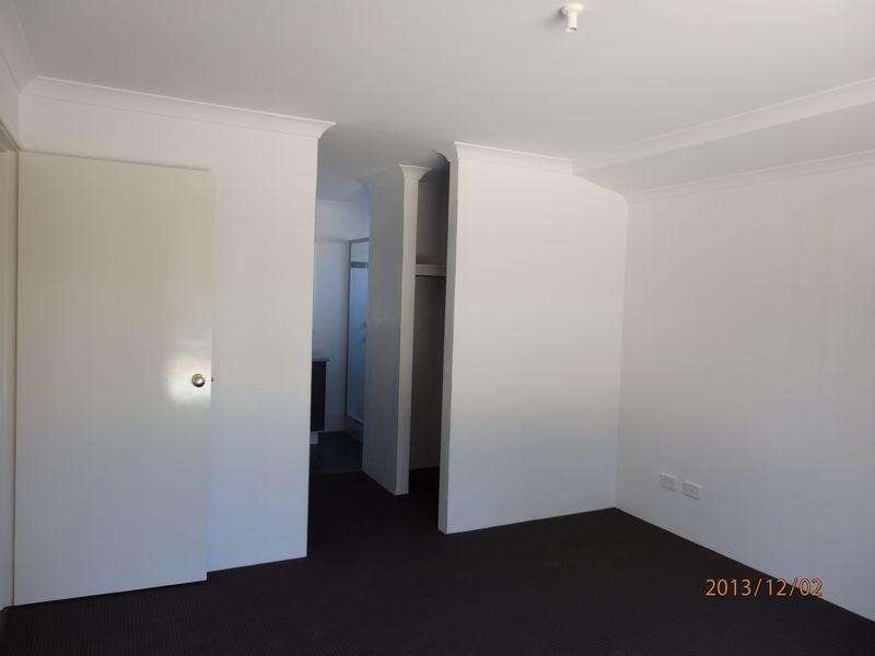 1347 Rowley Road, Hilbert WA 6112