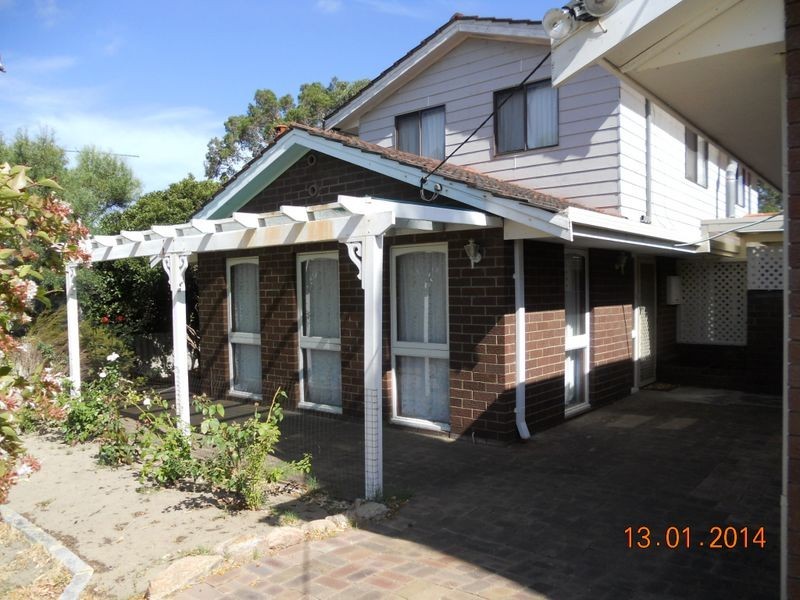 26 Deerness Way, Armadale WA 6112
