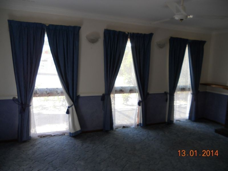 26 Deerness Way, Armadale WA 6112