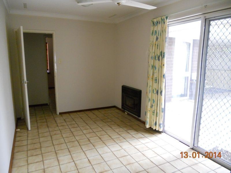 26 Deerness Way, Armadale WA 6112