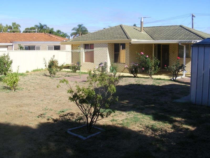 9 Dancy Way, Seville Grove WA 6112