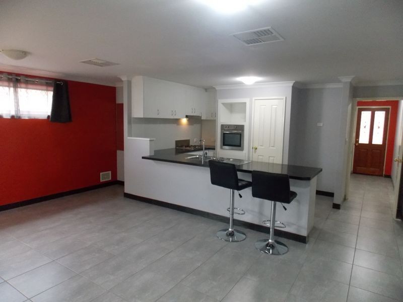 3/405 Railway Avenue, Armadale WA 6112