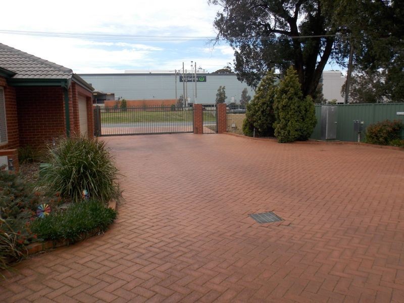 3/405 Railway Avenue, Armadale WA 6112