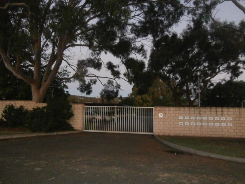 31/14 Coralie Court, Armadale WA 6112