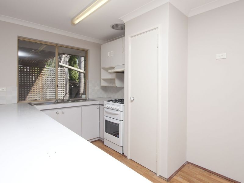 3 Wedgetail Court, Brookdale WA 6112