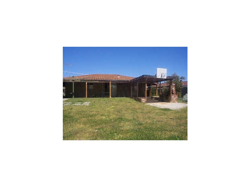 15 Masuli Way, Armadale WA 6112