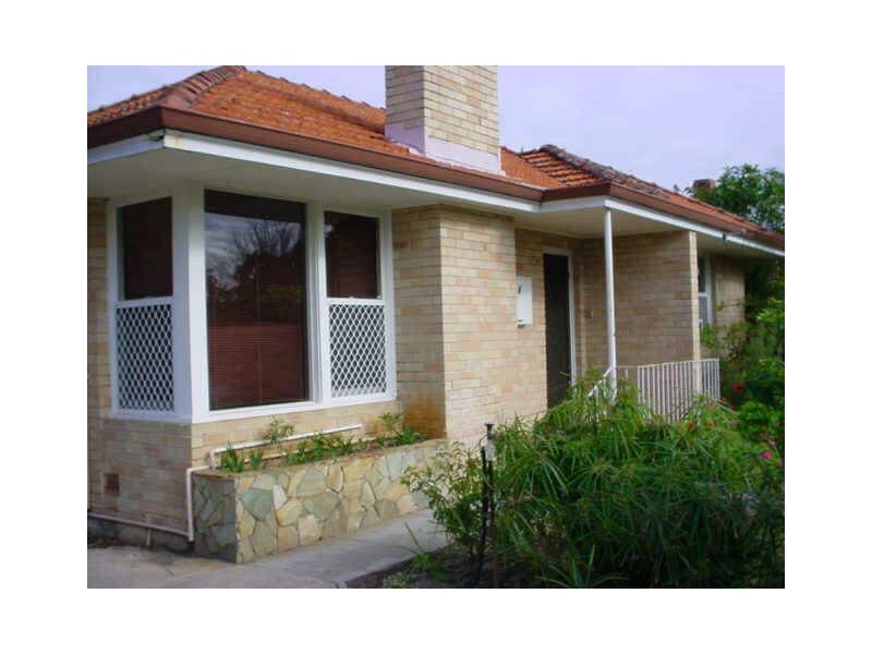 6 Brand Street, Cloverdale WA 6105