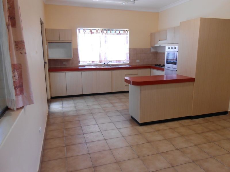 45 Morago Crescent, Cloverdale WA 6105