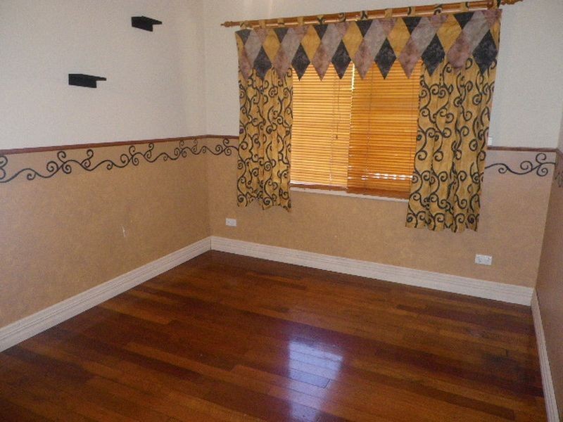 6 Trink Street, Cloverdale WA 6105