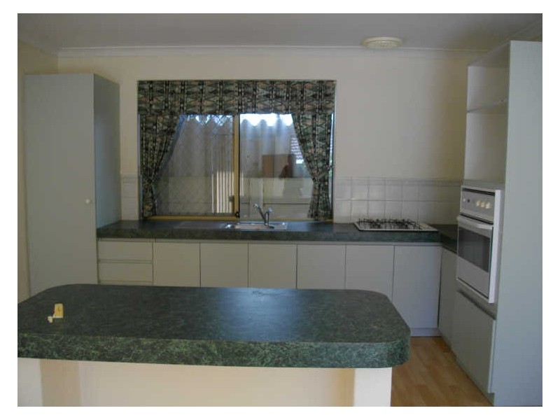 26A Lowes Street, Cloverdale WA 6105