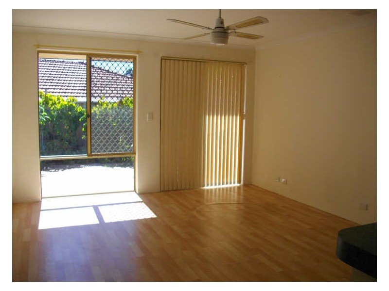 26A Lowes Street, Cloverdale WA 6105