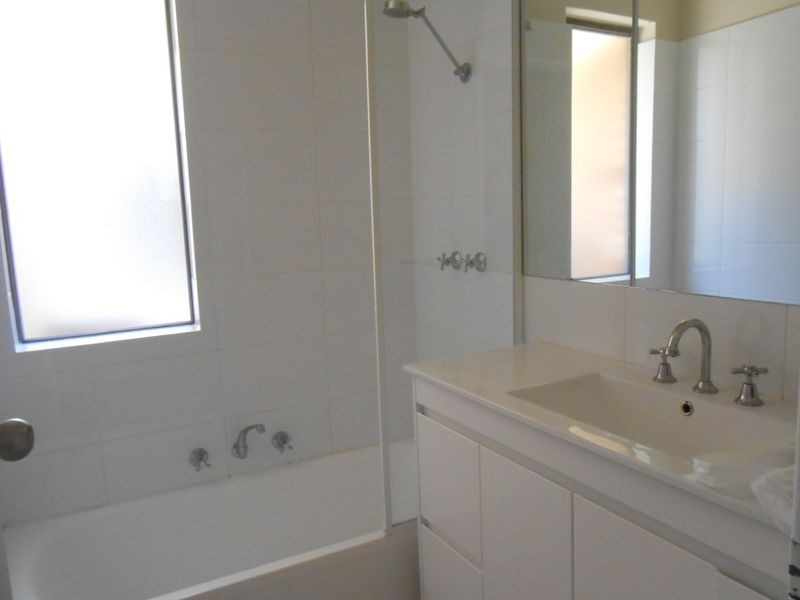 3/229 Surrey Road, Kewdale WA 6105