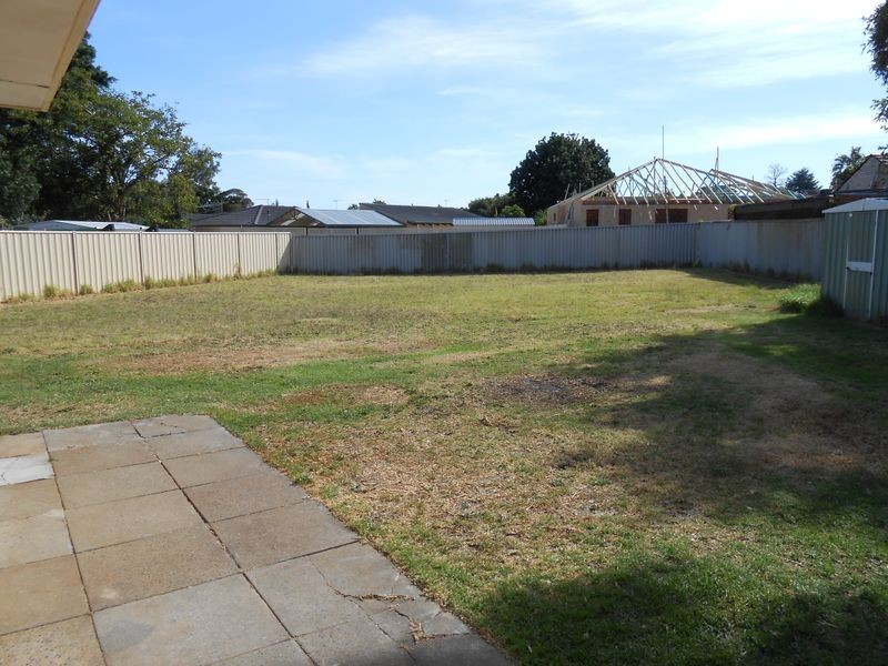 47B Alderley Square, Wilson WA 6107