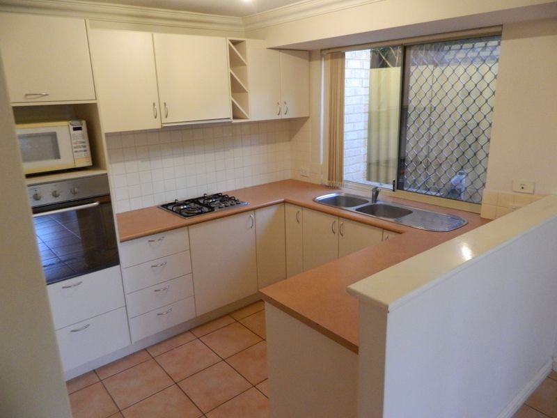 1/25 Salisbury Road, Rivervale WA 6103