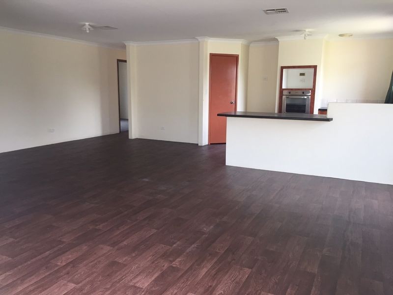5 Cheltenham Court, Redcliffe WA 6104