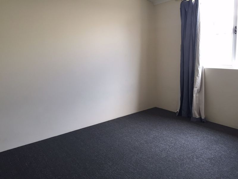 5 Cheltenham Court, Redcliffe WA 6104