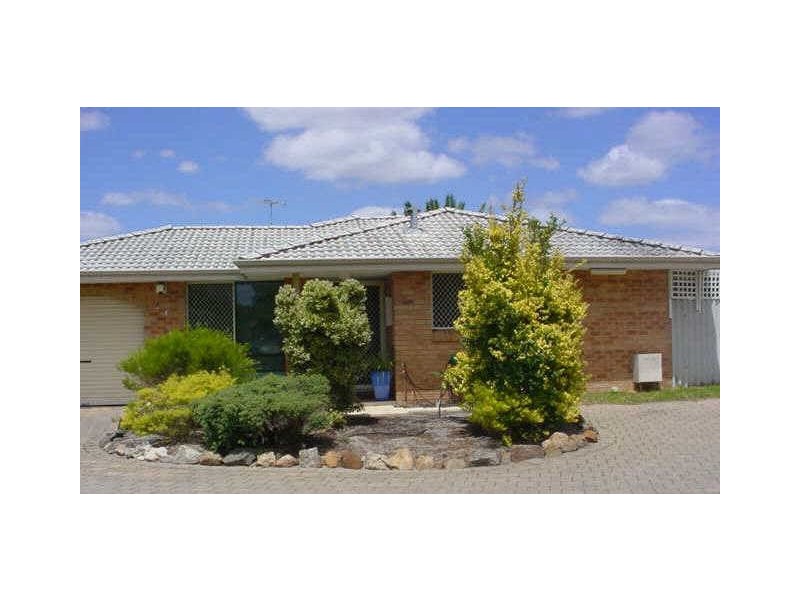 24 Dealy Close, Cannington WA 6107