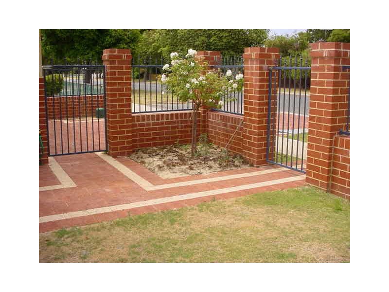 1/98 Fitzroy Road, Rivervale WA 6103