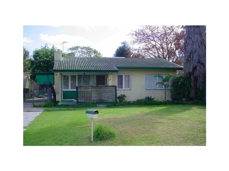 49 McGlinn Way, Cloverdale WA 6105