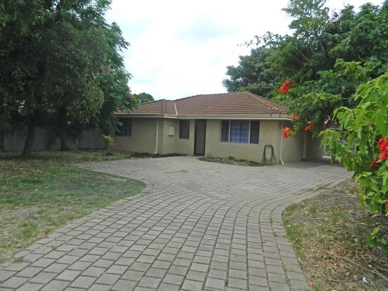 209B Fisher Street, Cloverdale WA 6105