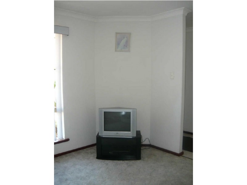 25 Galaxy Way, Carlisle WA 6101