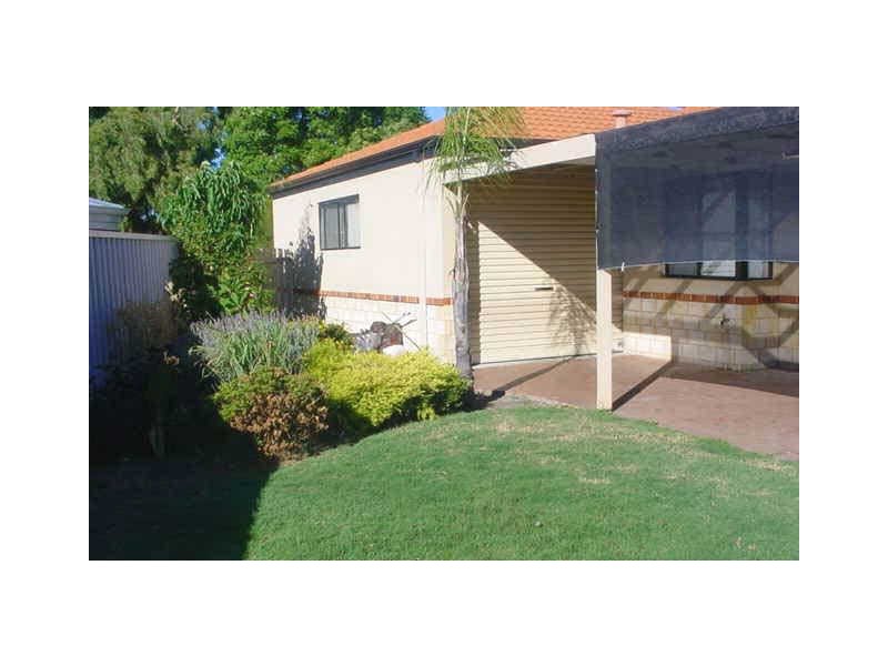 2B Graham Place, Redcliffe WA 6104