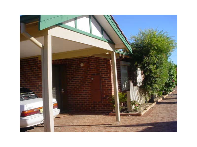 24/14-16 Ivanhoe Street, Bassendean WA 6054