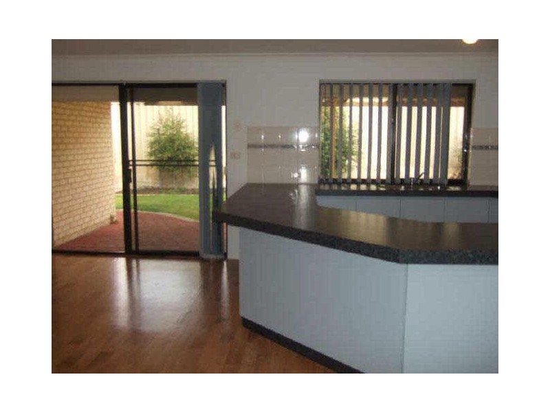 48 Whiteside Street, Cloverdale WA 6105