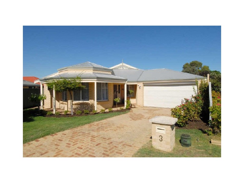 3 Coolbarro Lane, Redcliffe WA 6104