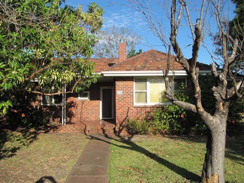 34 Alexander Road, Rivervale WA 6103