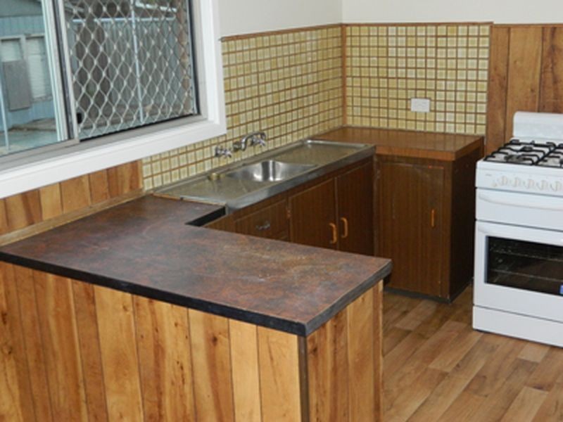 37 Donaldson Street, Queens Park WA 6107