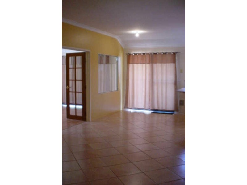 26 McGuigan Circle, Redcliffe WA 6104