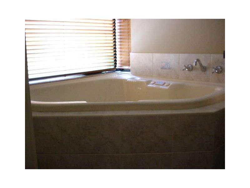 26 McGuigan Circle, Redcliffe WA 6104