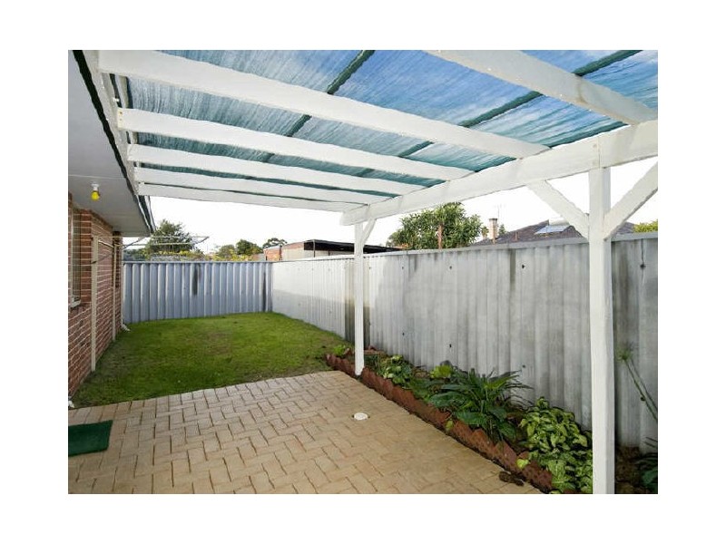2/150 Belmont Ave, Rivervale WA 6103