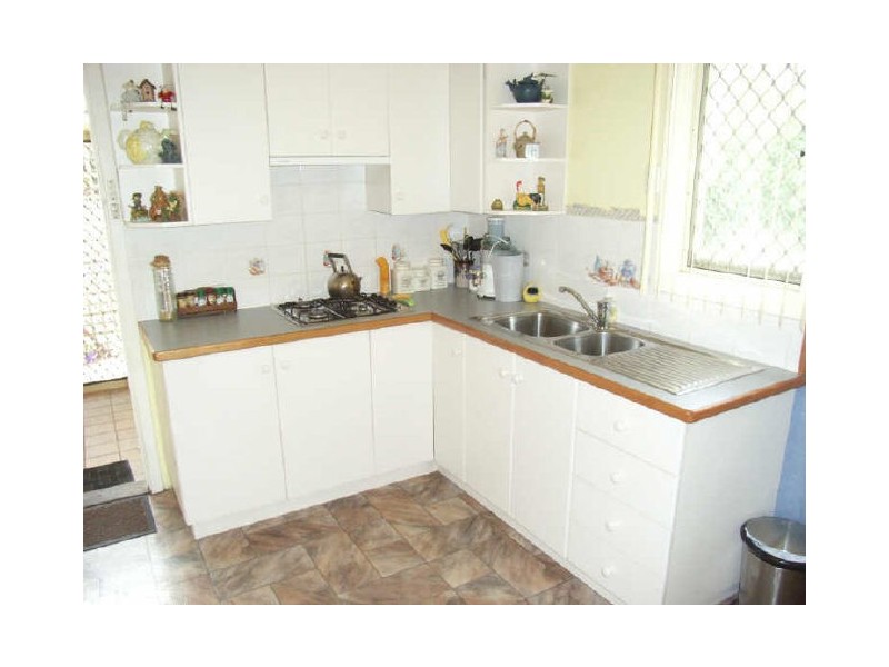 28 Hoskin Street, Cloverdale WA 6105