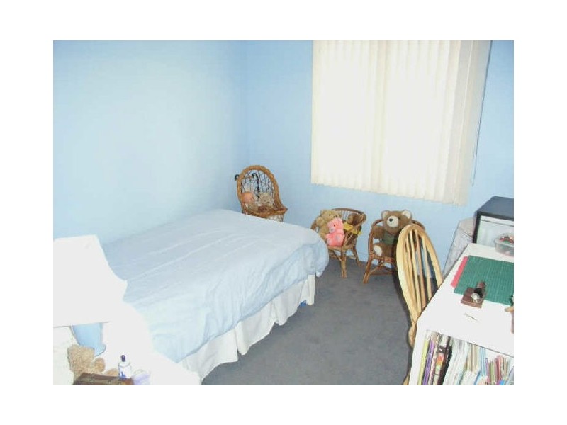 28 Hoskin Street, Cloverdale WA 6105