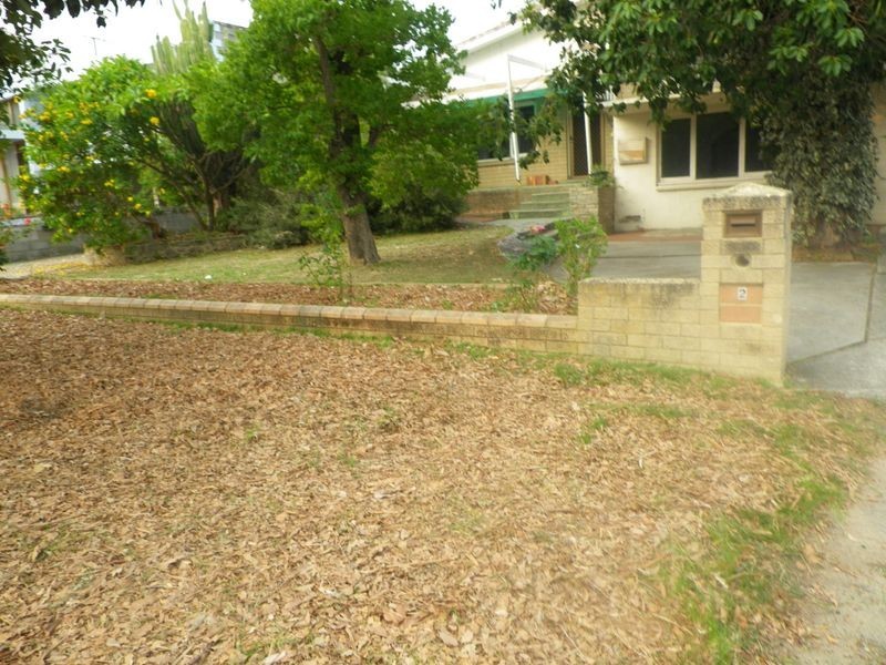 12 Gundill Street, Booragoon WA 6154