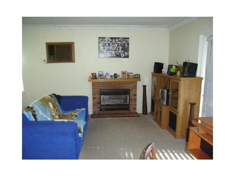 19 Hassett Street, Cloverdale WA 6105