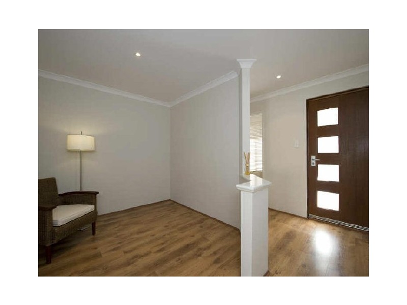 430A Berwick Street, St James WA 6102