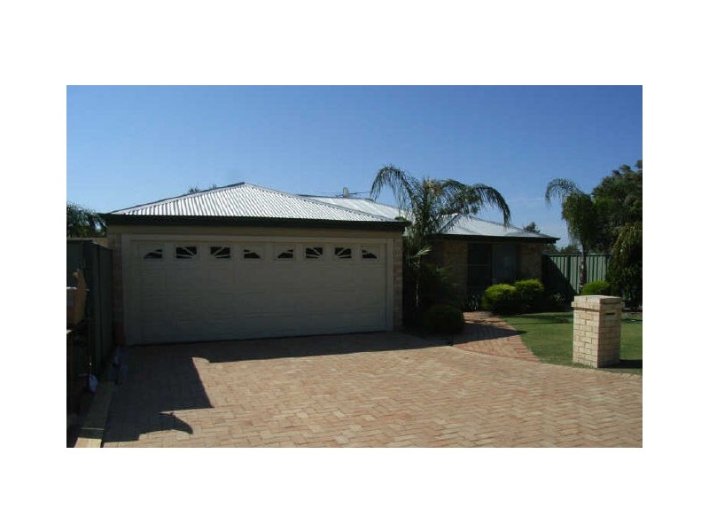11 Hope Place, Redcliffe WA 6104