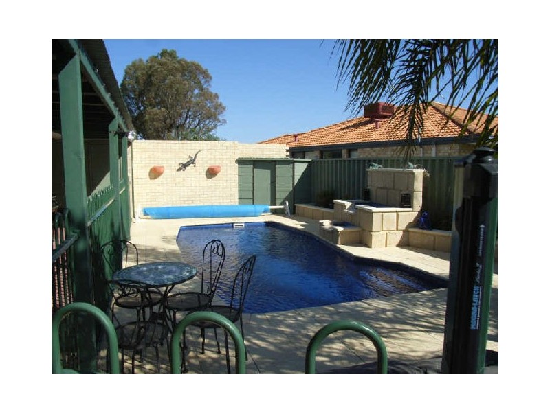 11 Hope Place, Redcliffe WA 6104