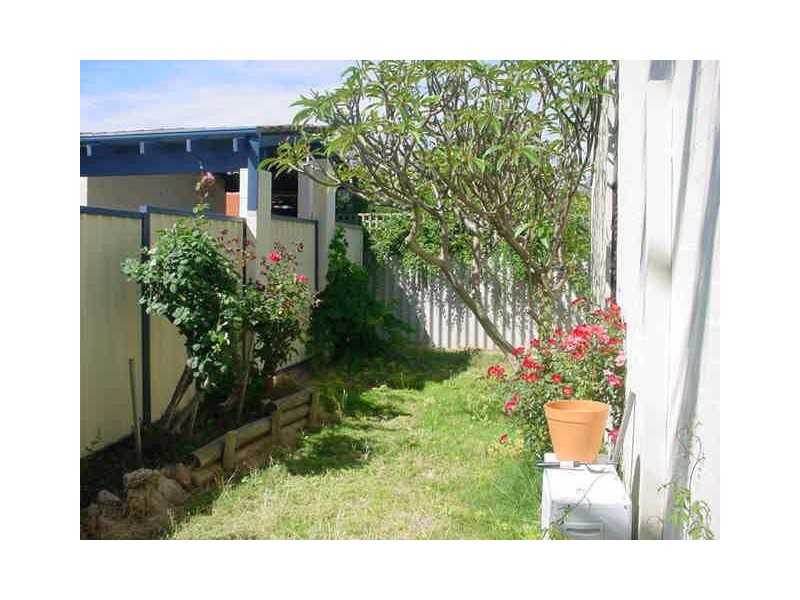 8/13-15 Victoria Street, Redcliffe WA 6104