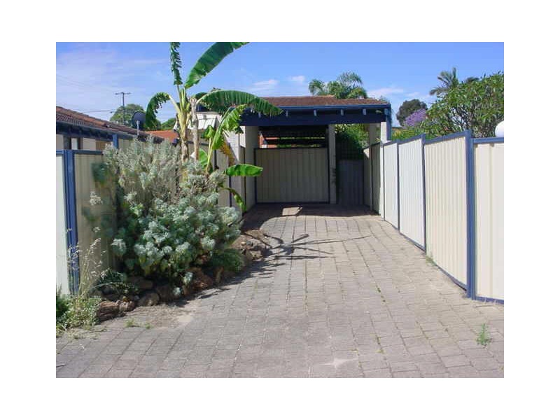 8/13-15 Victoria Street, Redcliffe WA 6104