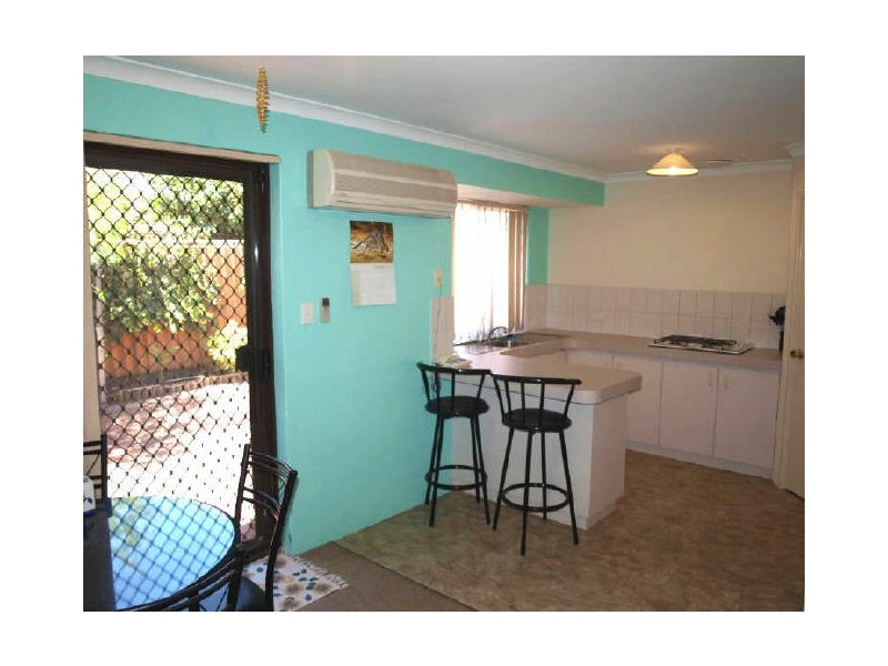 8/150 Armadale Road, Rivervale WA 6103