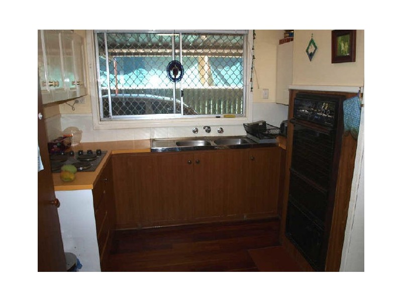 50 Kennerly Street, Cloverdale WA 6105