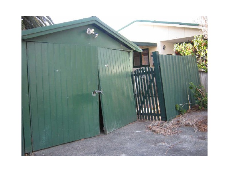 19 Garvey Street, Cloverdale WA 6105