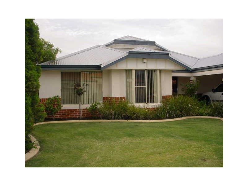 9 Wagstaff Street, Redcliffe WA 6104