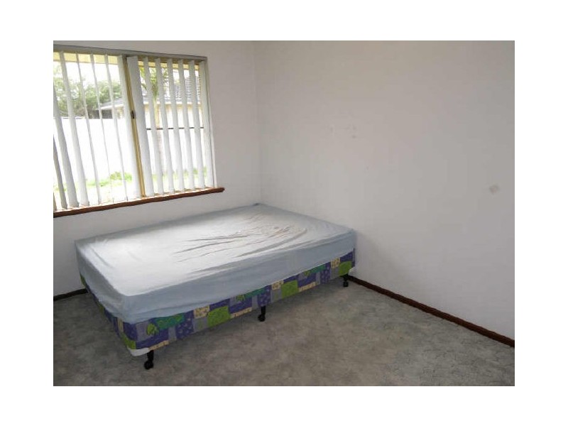 25 Galaxy Way, Carlisle WA 6101