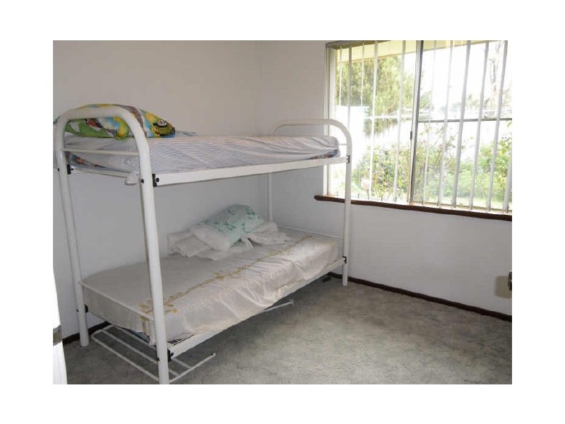 25 Galaxy Way, Carlisle WA 6101